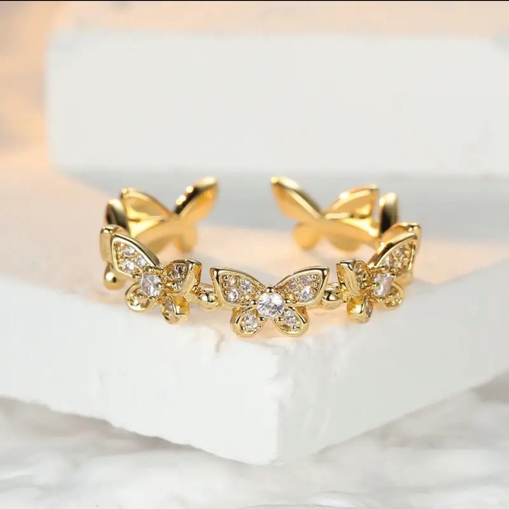 18k Gold Plated Butterfly Ring Shiny Cubic Zirconia Adjustable Ring